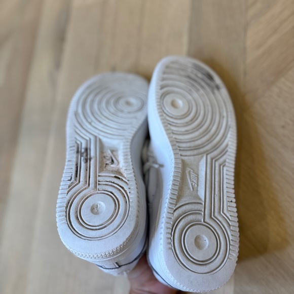 Nike Air Force 1LE - Big  Kids shoes - 5 Y - - Picture 7 of 11